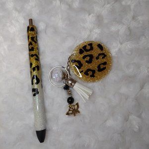 Leopard Glitter pen and key chain set